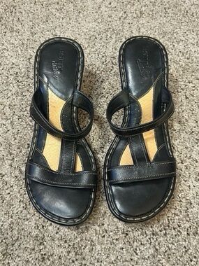 Born Drilles British Black Leather Espadrille Wedge Sandals Slip On Womensize 10